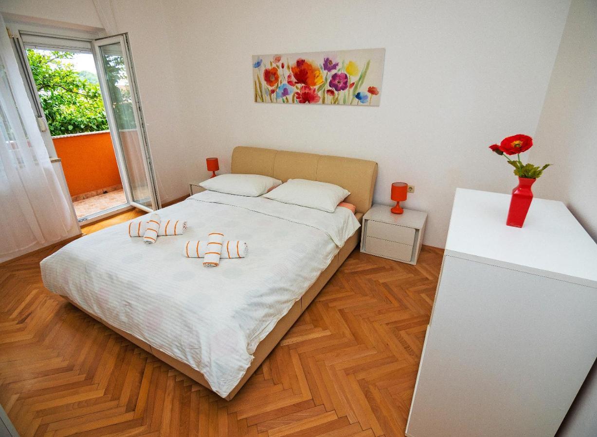 Apartments Bene Banjol Exteriör bild